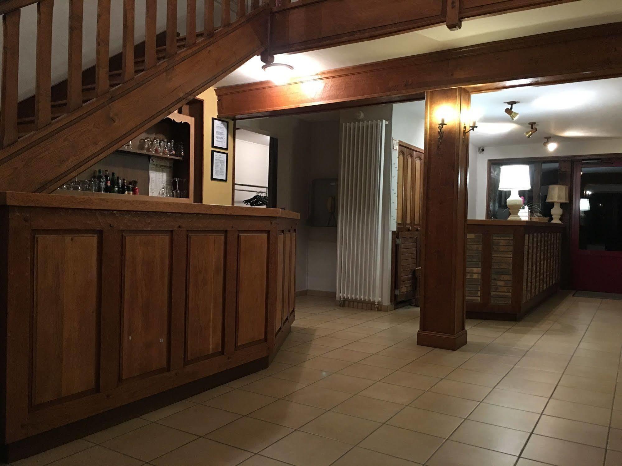 Hotel La Grande Bruyere à Touffréville Extérieur photo