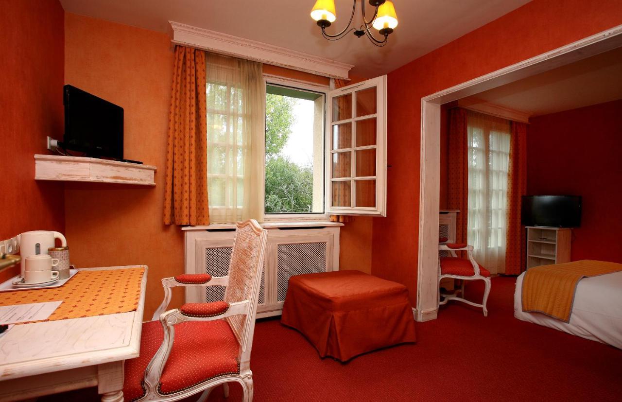 Hotel La Grande Bruyere à Touffréville Extérieur photo