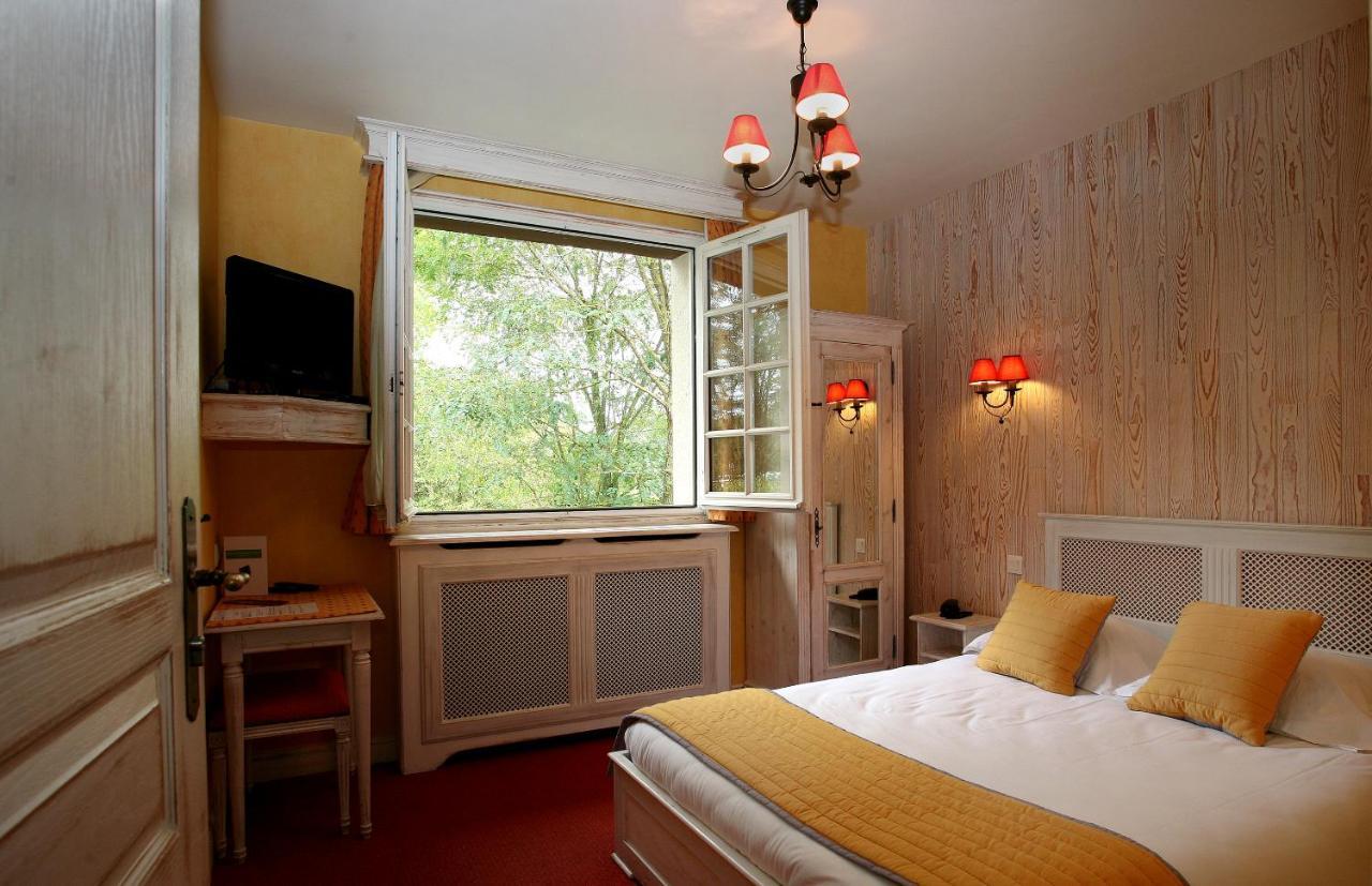 Hotel La Grande Bruyere à Touffréville Extérieur photo