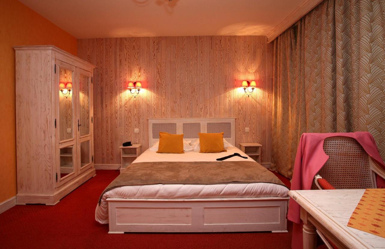 Hotel La Grande Bruyere à Touffréville Extérieur photo