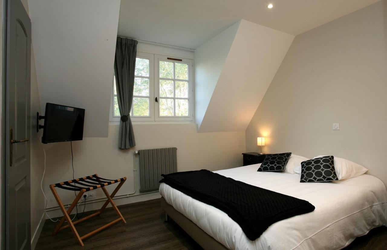 Hotel La Grande Bruyere à Touffréville Extérieur photo