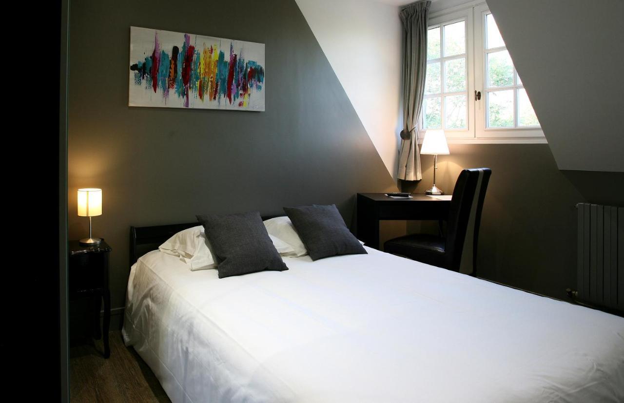 Hotel La Grande Bruyere à Touffréville Extérieur photo