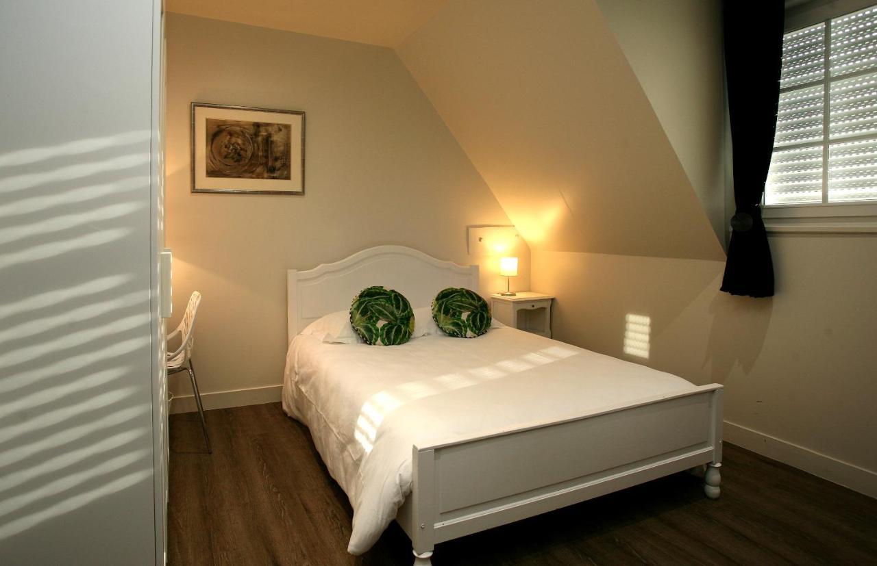 Hotel La Grande Bruyere à Touffréville Extérieur photo